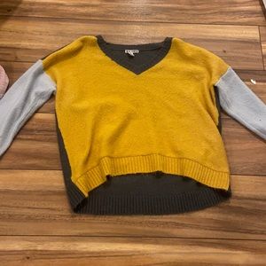 Women’s sweater